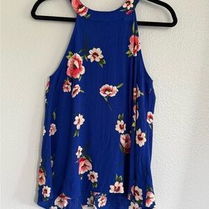 Papermoon Floral Tropical Tank Top Blouse with Keyhole Eyelet Back. Size: Small.